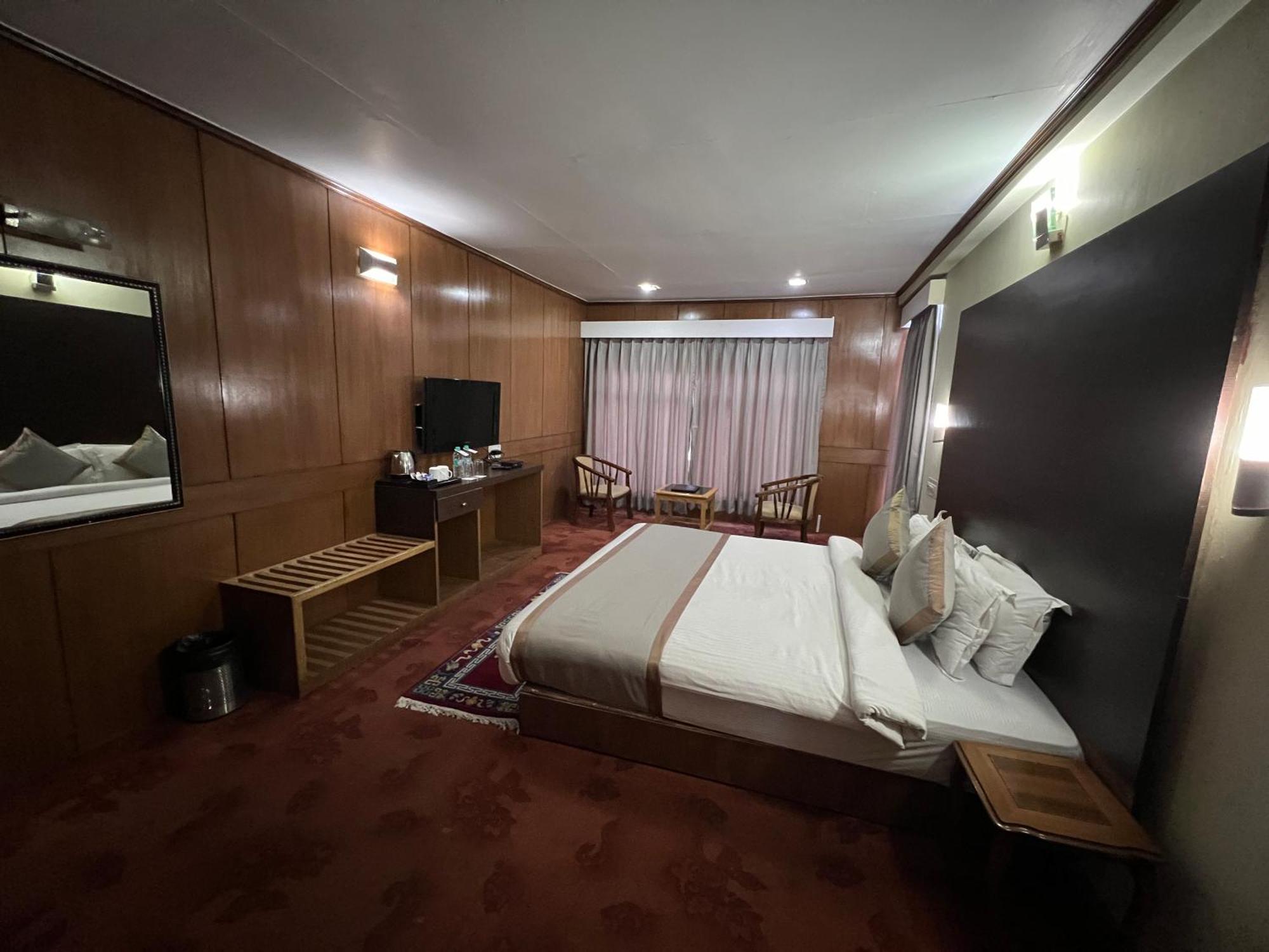 The Pangong Hotel เลห์ ภายนอก รูปภาพ