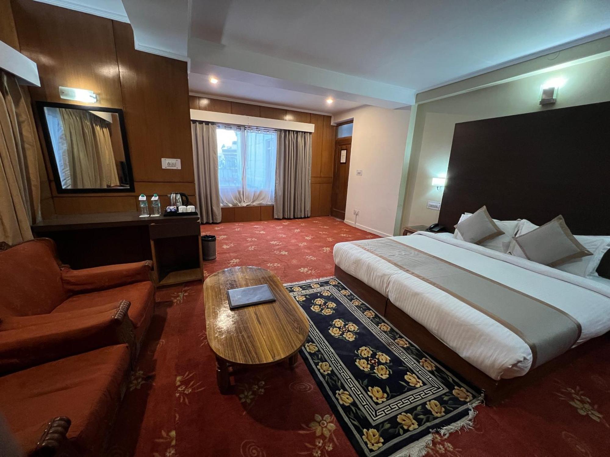 The Pangong Hotel เลห์ ภายนอก รูปภาพ