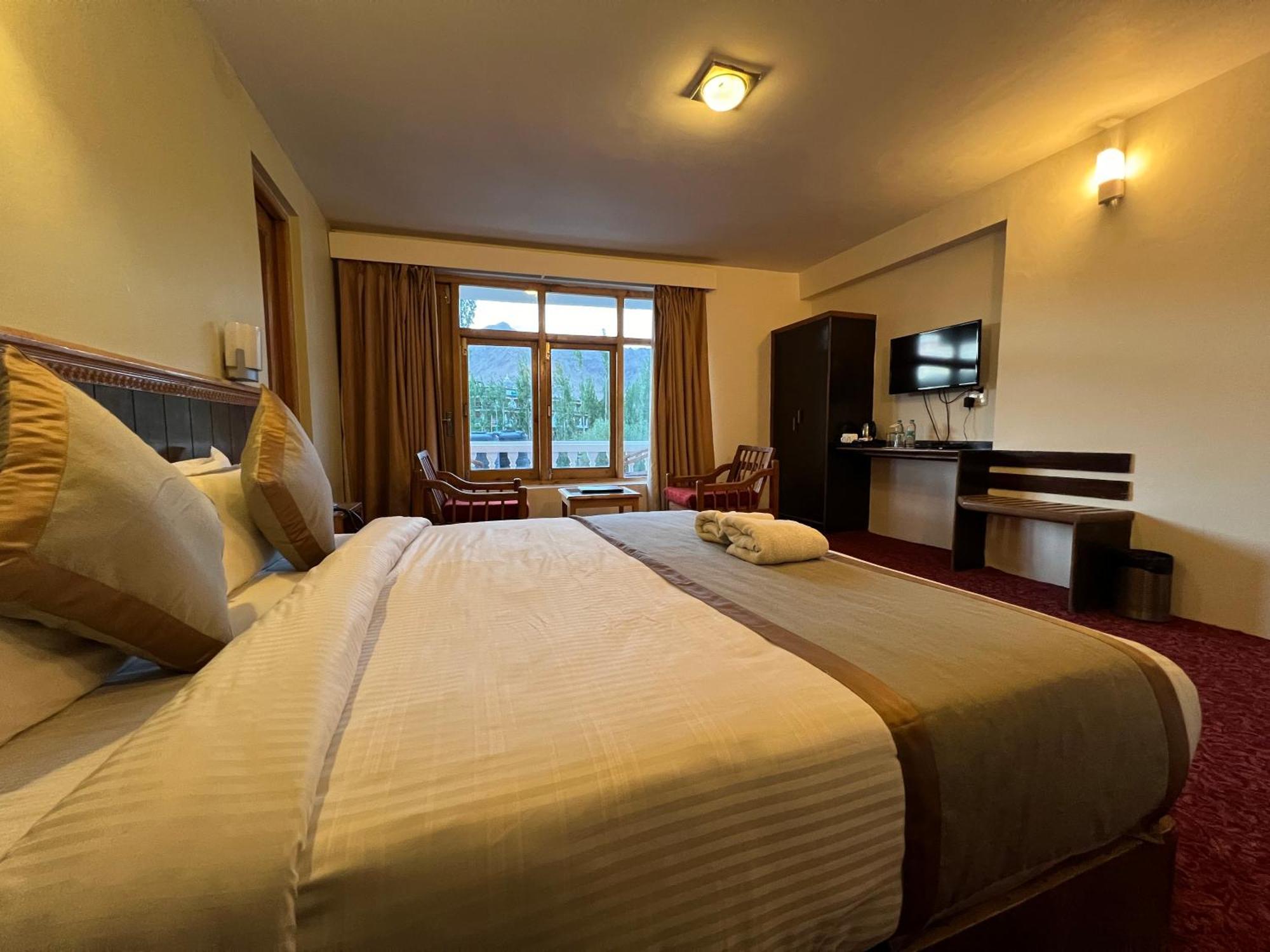 The Pangong Hotel เลห์ ภายนอก รูปภาพ